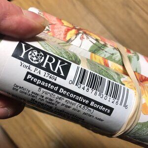 York scalloped prepasted border wallpapers floral rolls, flowers and butterflies